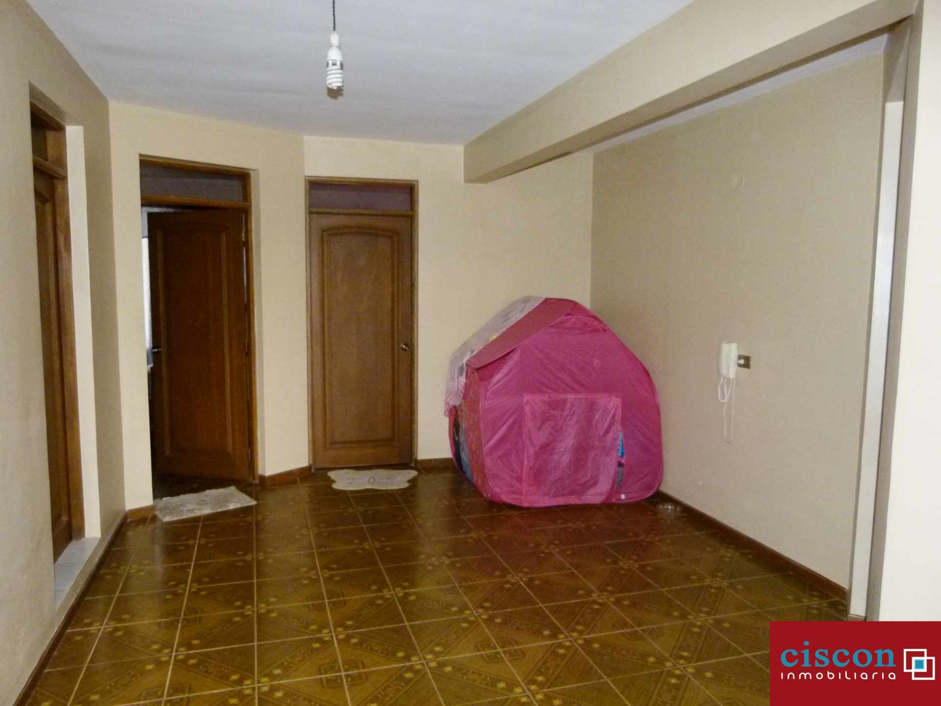 Casa en VentaAv. Amalia Villa de La Tapia 3 dormitorios 3 baños 4 parqueos Foto 16