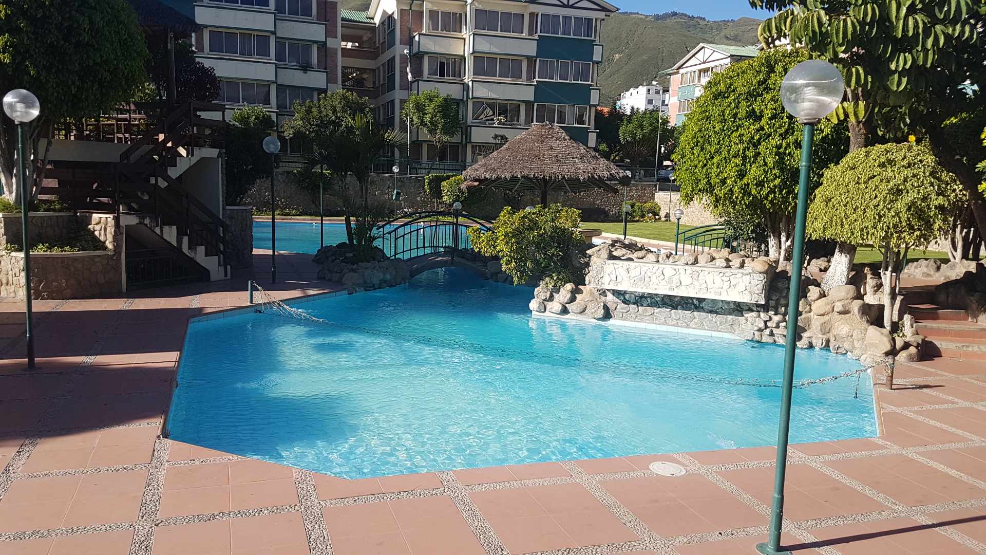 Departamento en AlquilerCondominio Horizonte Av. Circunvalación. Calle innominada 4 dormitorios 2 baños 1 parqueos Foto 14