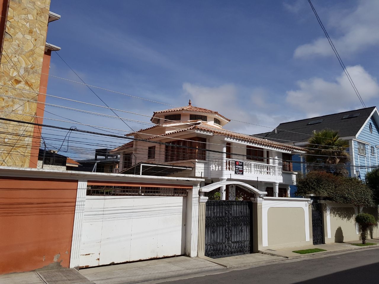 Casa en Los Pinos en La Paz 4 dormitorios 3 baños 3 parqueos Foto 13