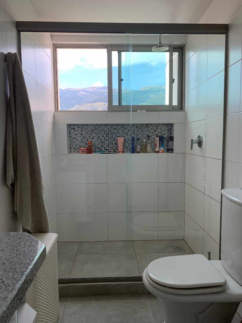 Departamento en Queru Queru en Cochabamba 3 dormitorios 3 baños 2 parqueos Foto 11