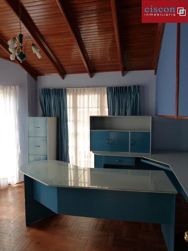 Casa en Irpavi en La Paz 4 dormitorios 6 baños 5 parqueos Foto 17