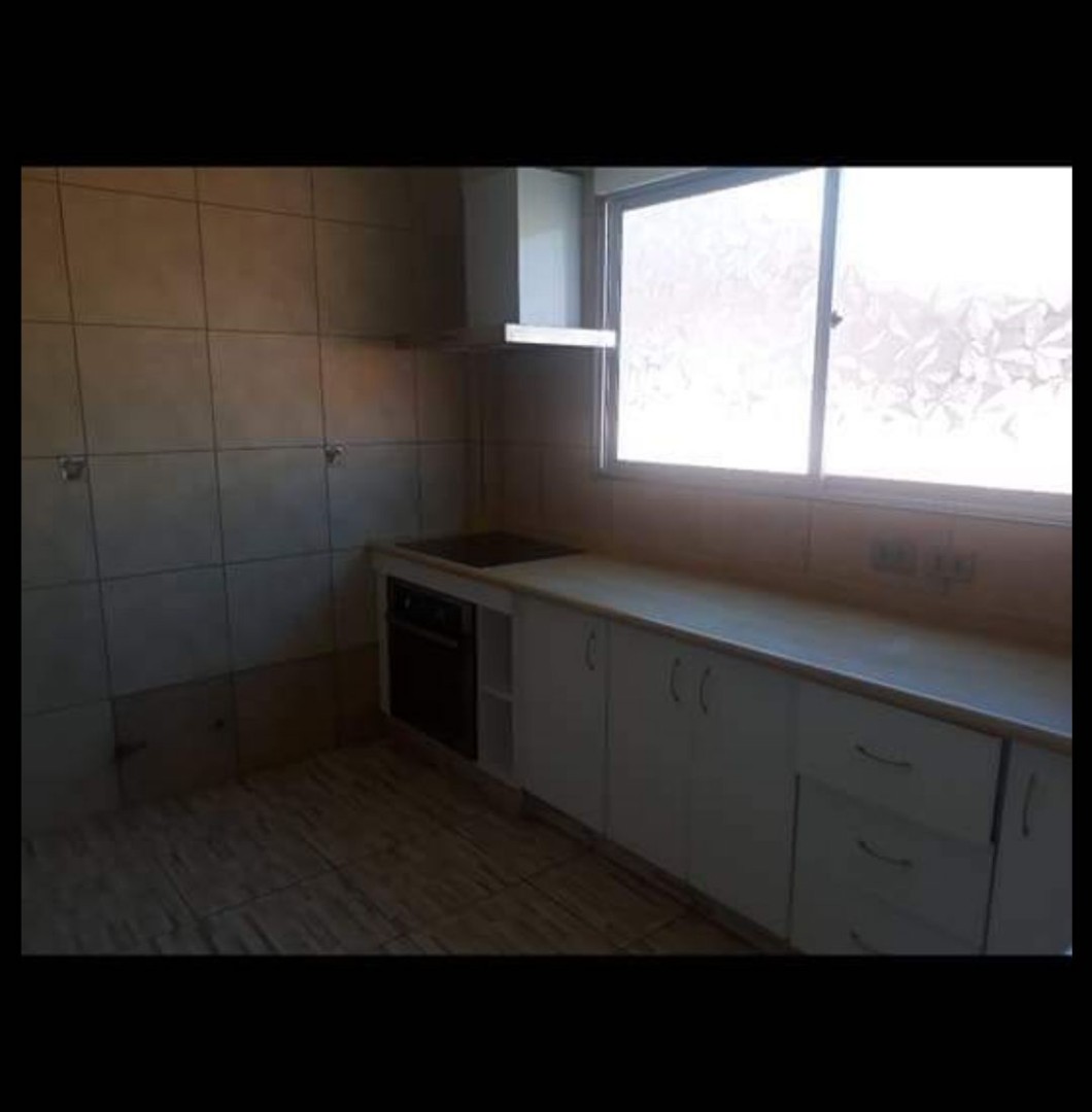 Departamento en Aranjuez en La Paz 3 dormitorios 3 baños 1 parqueos Foto 4