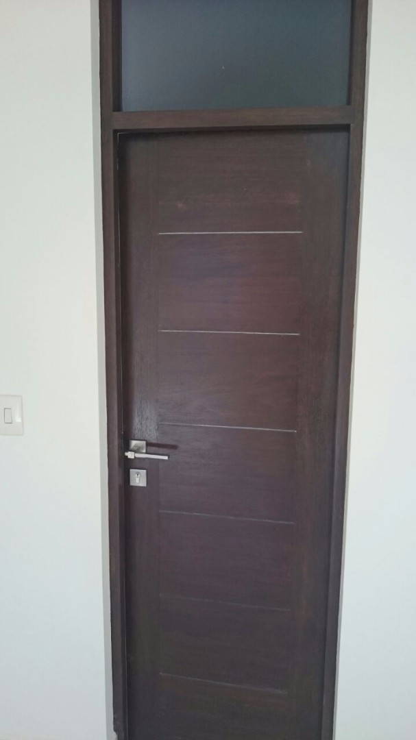 Oficina en VentaCalle Ecuador entre 16 de julio y Oquendo Foto 6