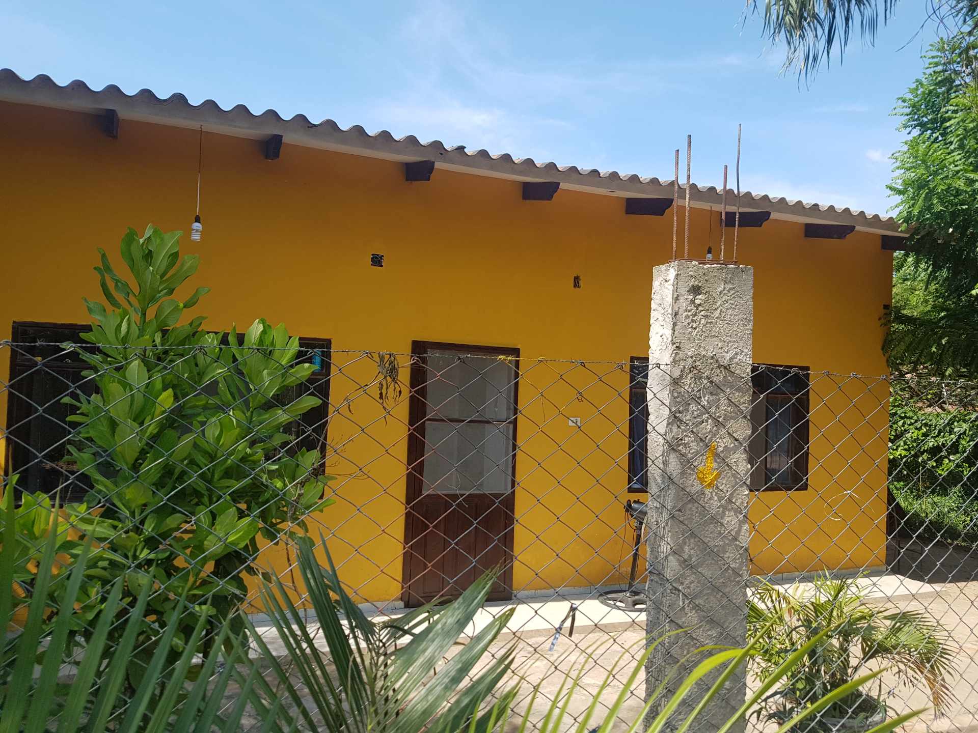 Casa en Entre 6to y 7mo anillo Norte en Santa Cruz de la Sierra 2 dormitorios 1 baños 2 parqueos Foto 6