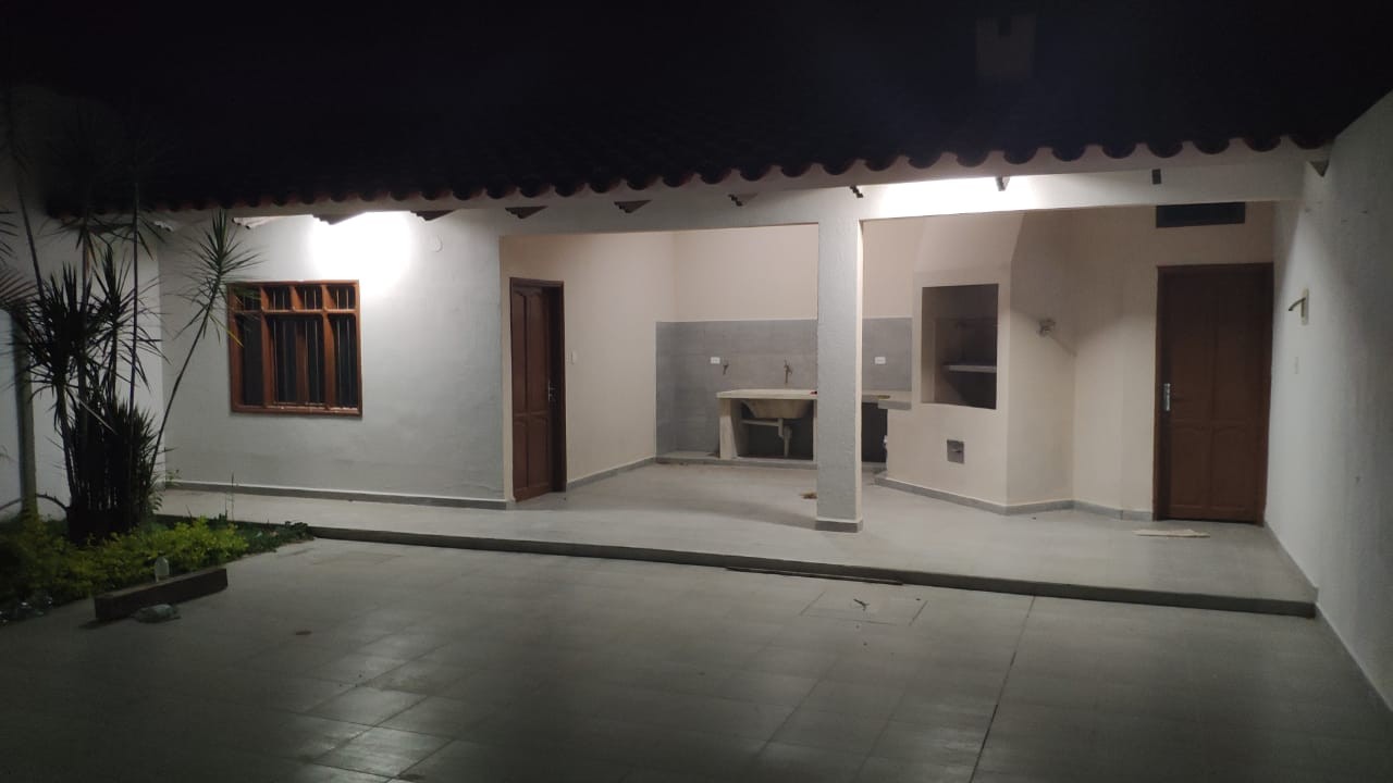Casa en VentaAV. Piraí,  5to ANILLO Foto 6