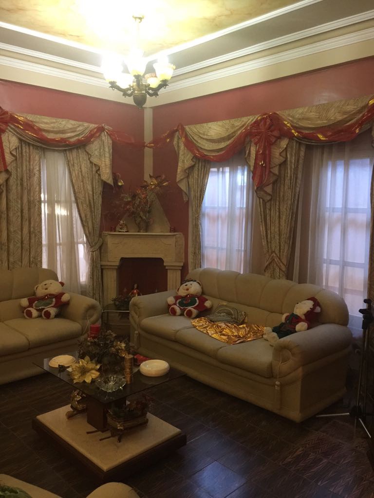 Casa Calle Guemes, entre calles: Estensoro y Av. Membrillos. 
Zona La Pampa. A dos cuadras del Parque Bolivar. Foto 2