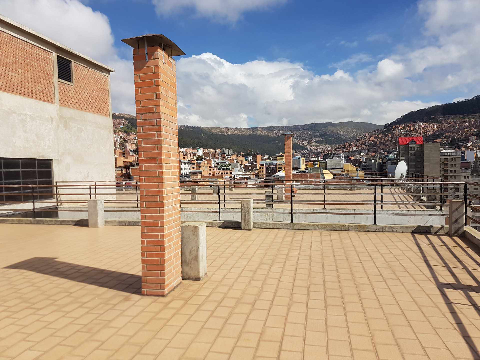 Casa en VentaCALLE ILLAMPU N° 750 ESQ. SANTA CRUZ, ZONA EL ROSARIO    Foto 13