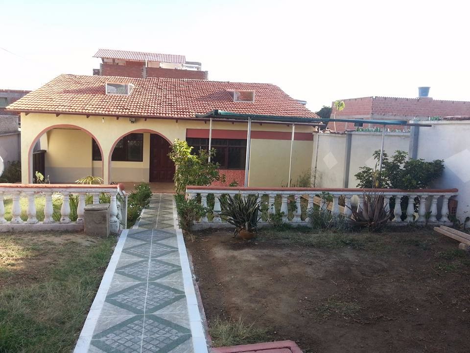 Casa en Temporal en Cochabamba 3 dormitorios 2 baños 2 parqueos Foto 1
