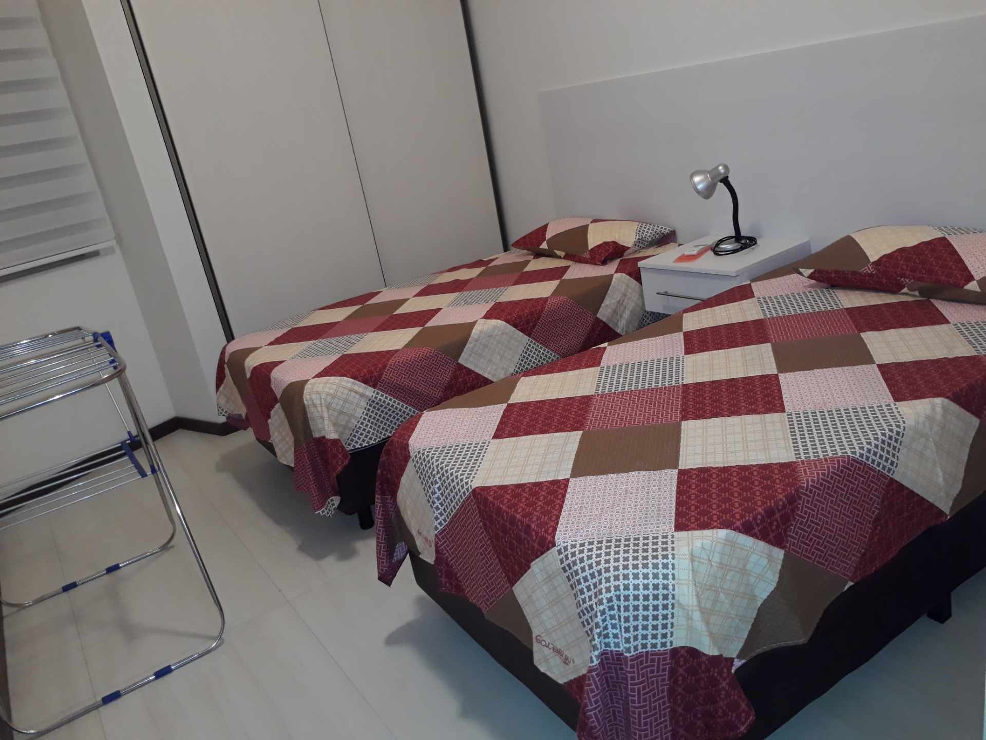 Departamento en Alquiler4to anillo y calle Los Cedros.Centro Empresarial Equipetrol.Santa Cruz de la Sierra .Bolivia Foto 12