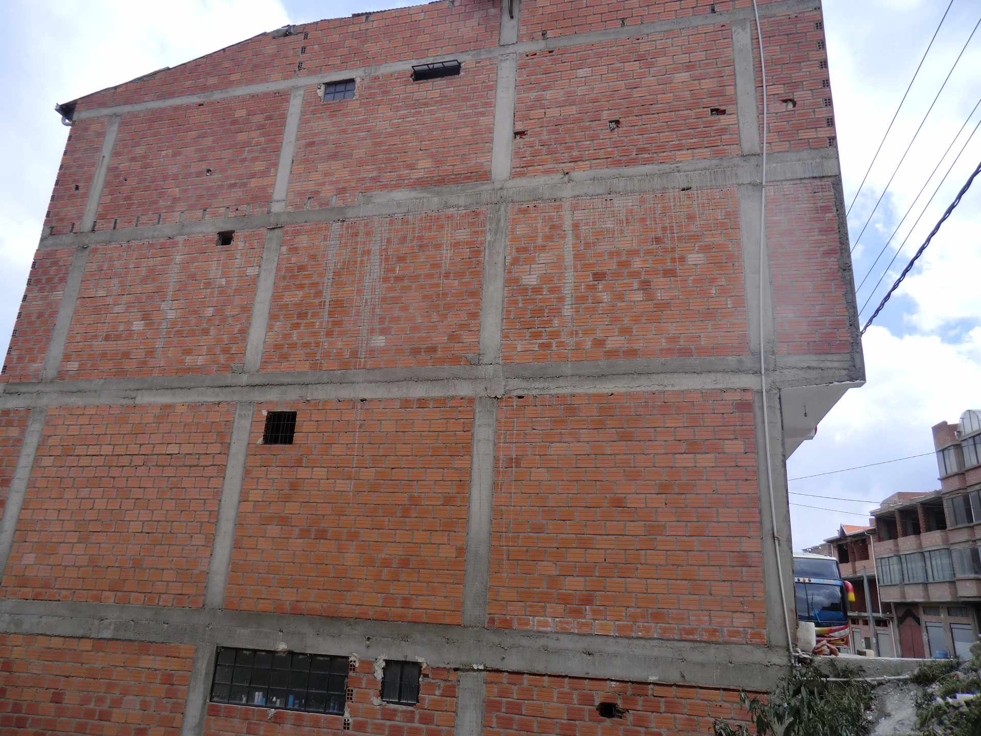 Casa en Villa Fatima en La Paz 24 dormitorios 10 baños  Foto 1