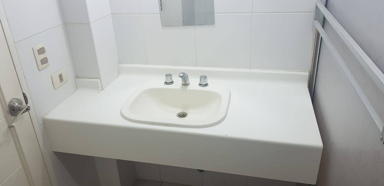 Departamento en AnticréticoMiraflores, calle Litoral.  Foto 7