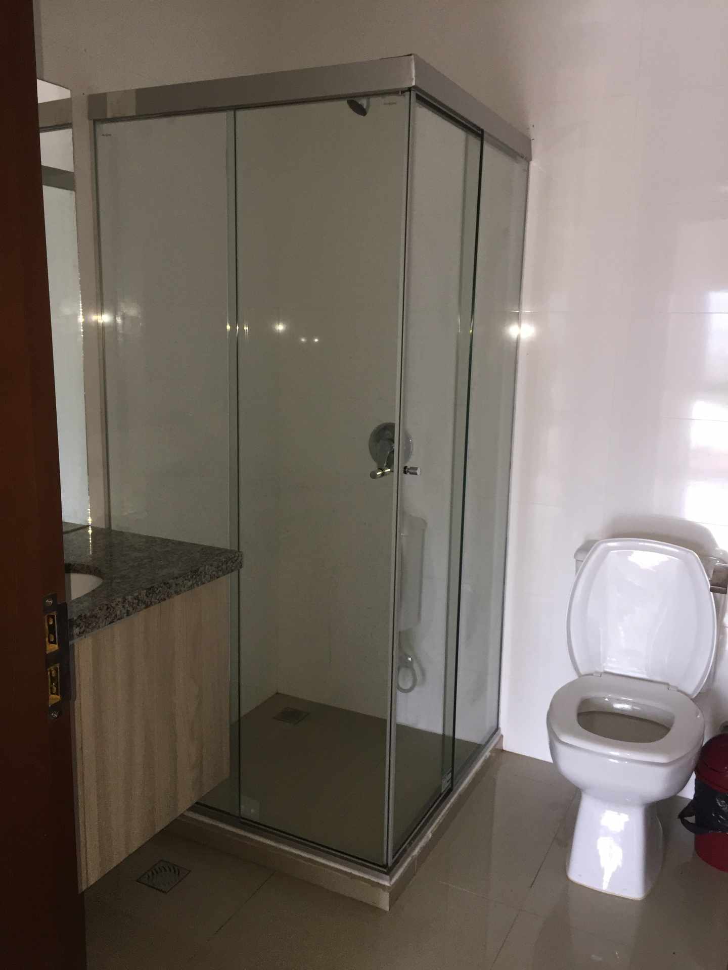 Departamento en Entre 6to y 7mo anillo Norte en Santa Cruz de la Sierra 3 dormitorios 2 baños  Foto 2