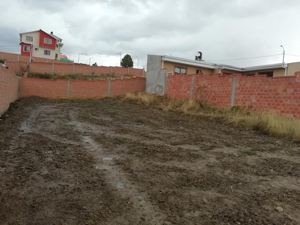 Terreno en Alto Irpavi en La Paz    Foto 4