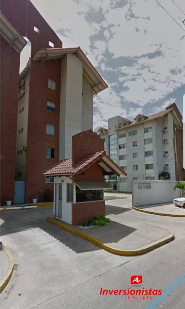 Departamento en Entre 3er y 4to anillo Oeste en Santa Cruz de la Sierra 3 dormitorios 3 baños 1 parqueos Foto 8