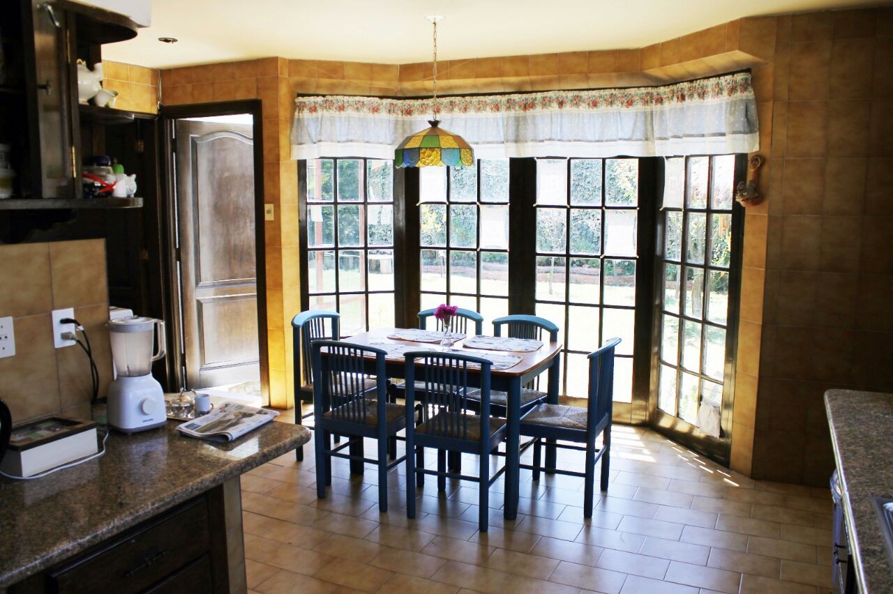 Casa Calle 8 de Achumani Nr 120 al lado del restaurante Urus sobre la calle de la panadería Chez Tim, al lado del río frente al reten policial Foto 3