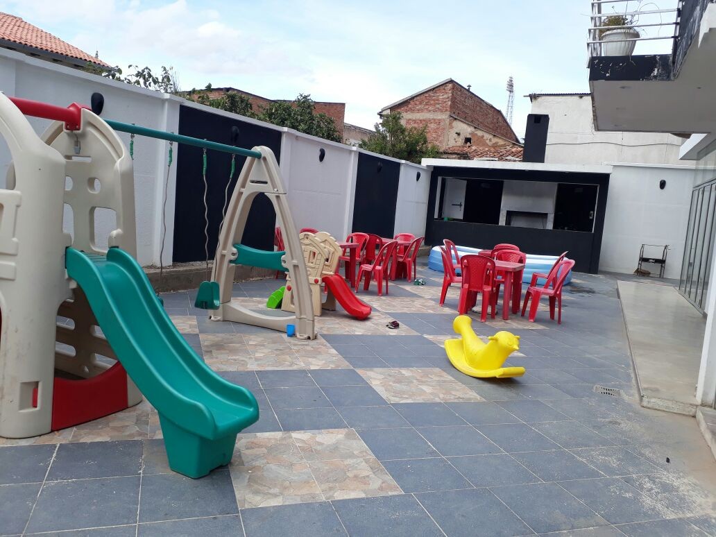En Venta a $us 450,000 Foto 1