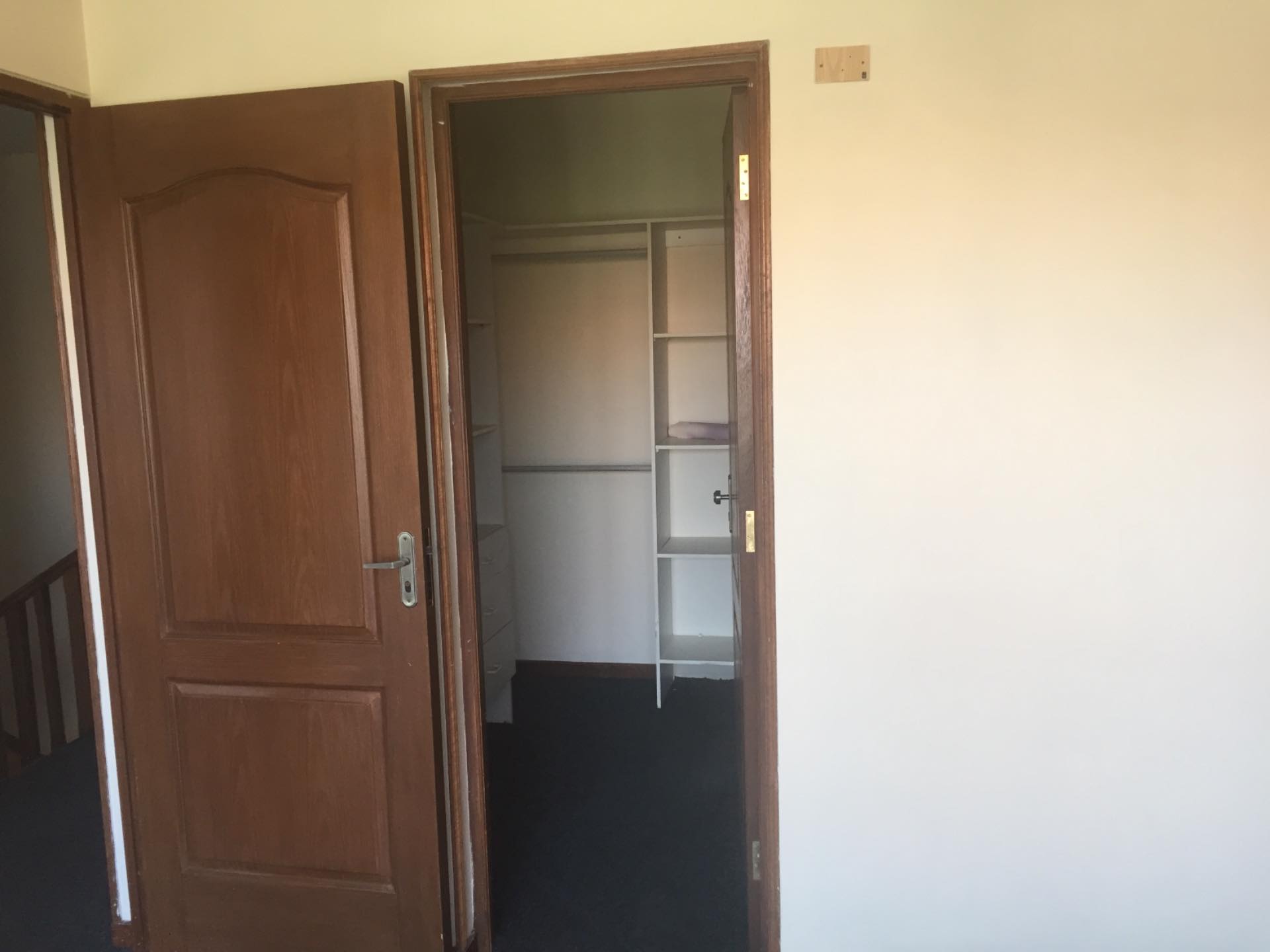 Casa en Sarco en Cochabamba 4 dormitorios 5 baños 2 parqueos Foto 6