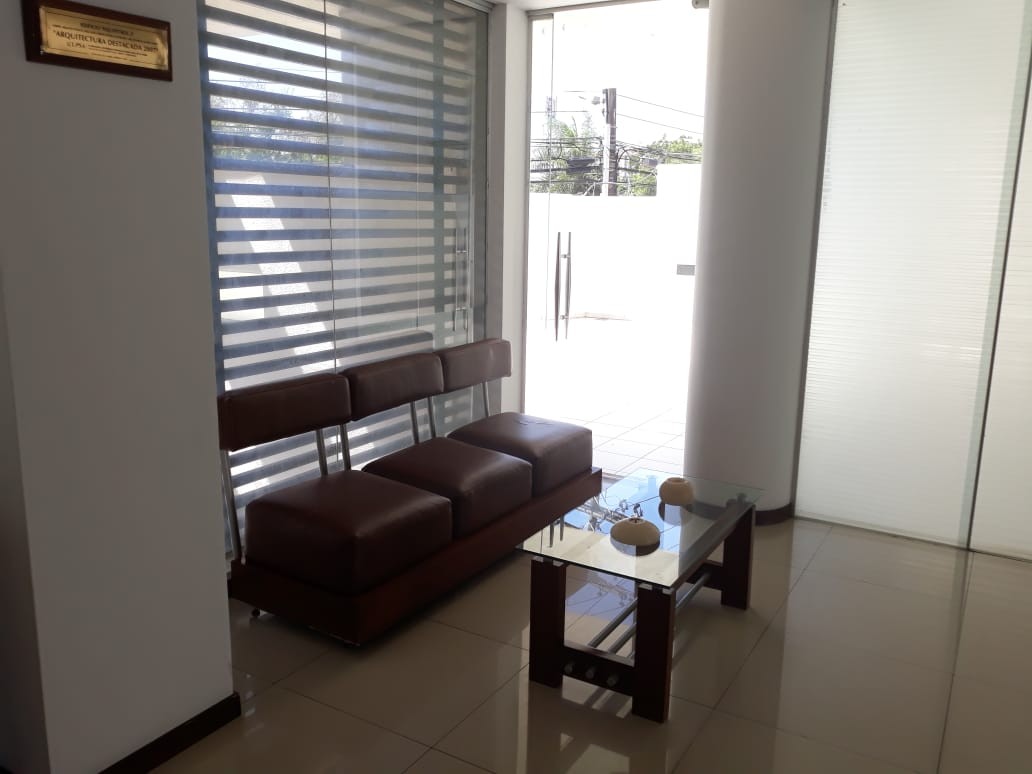 Departamento en AlquilerCONDOMINIO EQUIPETROL 2 en Canal Isuto entre 2do. y 3er. anillo 3 dormitorios 3 baños 2 parqueos Foto 7