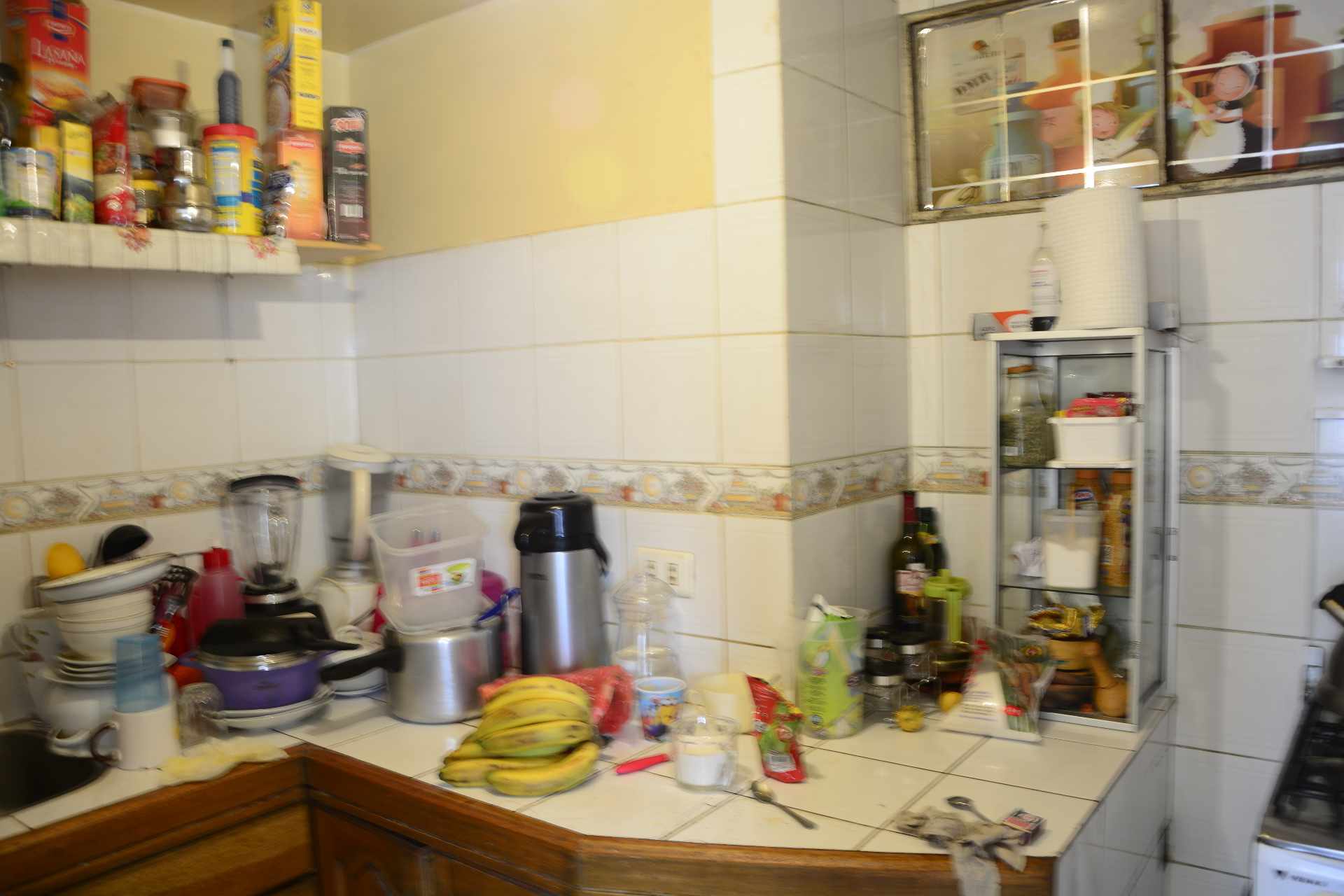 Departamento en VentaZona central Calle Ingavi Esq. Pichincha 3 dormitorios 1 baños  Foto 3