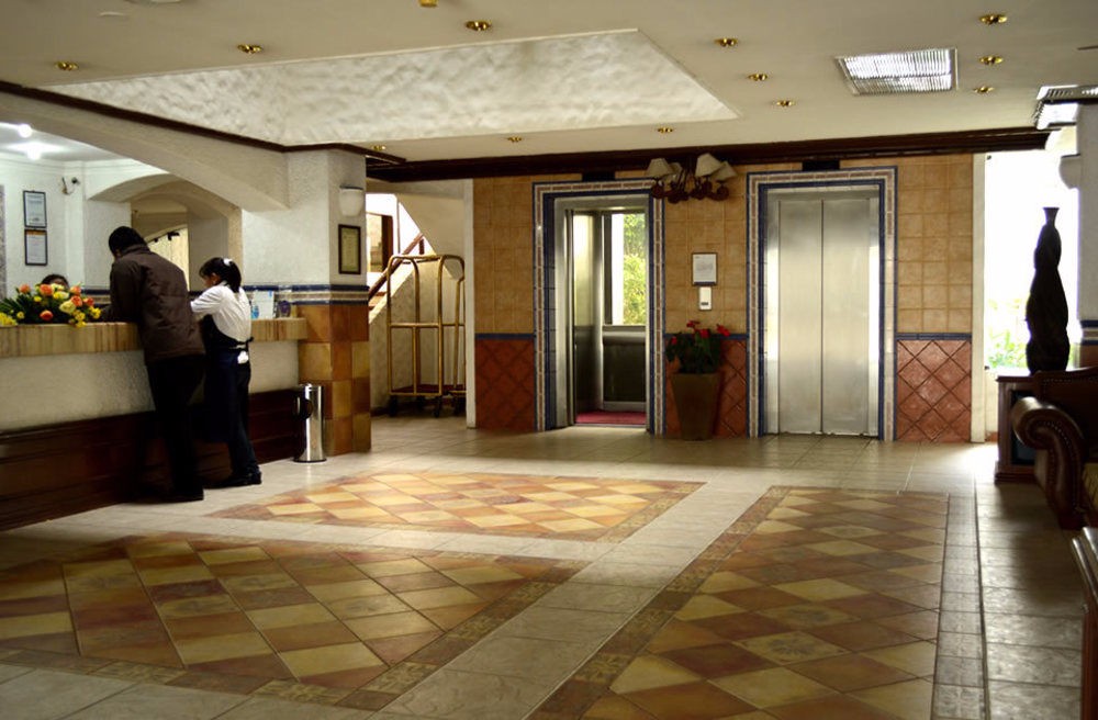 En Alquiler a $us 1,000 Foto 6