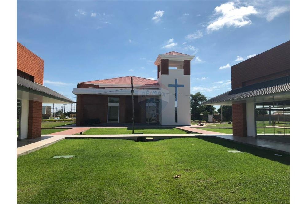 Casa en Urubó en Santa Cruz de la Sierra 5 dormitorios 5 baños 3 parqueos Foto 12