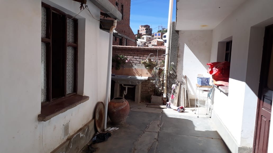 Casa en Oruro en Oruro 4 dormitorios 2 baños  Foto 5