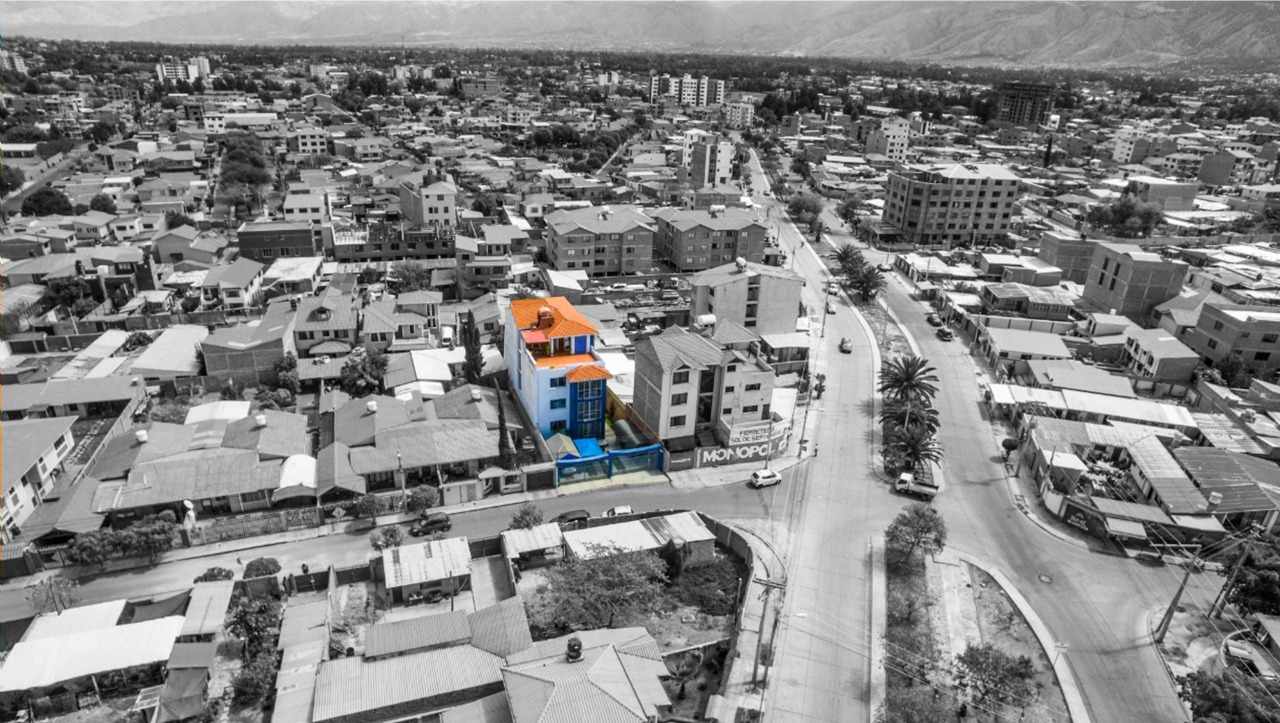 Departamento en Sarco en Cochabamba 4 dormitorios 3 baños 1 parqueos Foto 13