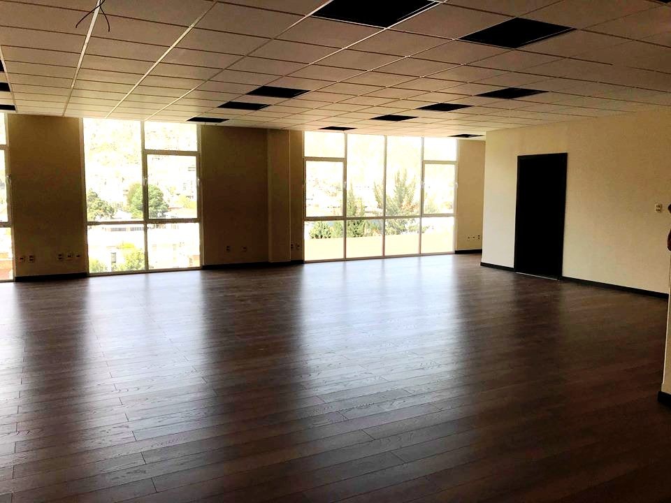 En Venta a $us 360,000 Foto 6