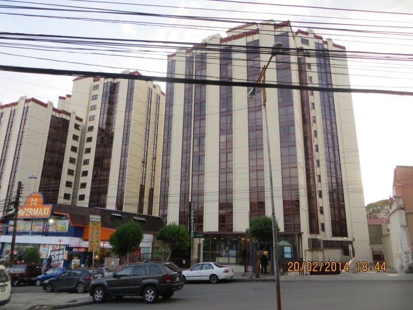 Galpón Depósitos Edificio Mercedes en Miraflores 
(Hipermaxi) Foto 1