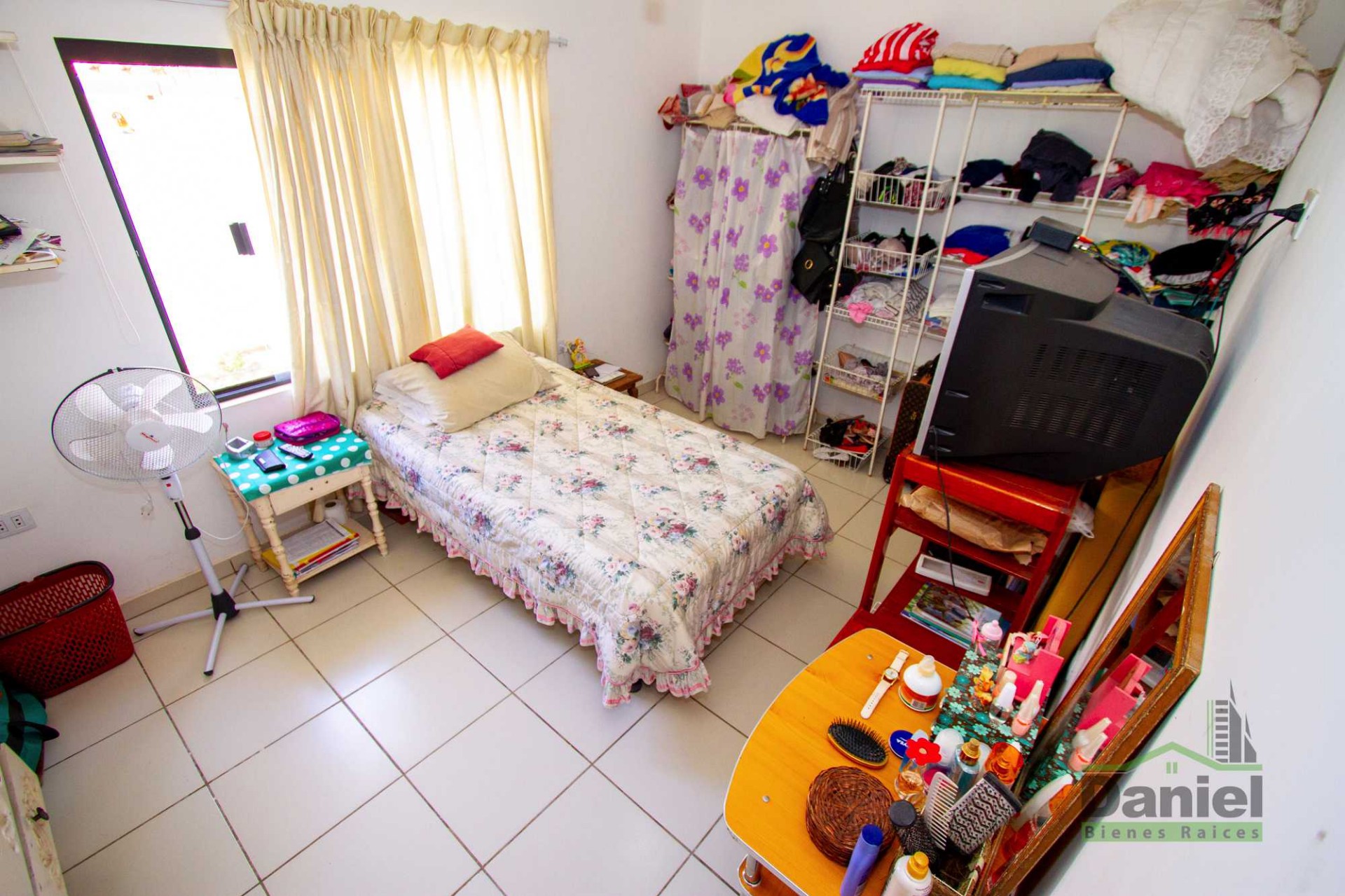 Casa en VentaMUY BONITA CASA EN VALLE SANCHEZ URB TILUCHI 3 dormitorios 2 baños  Foto 9