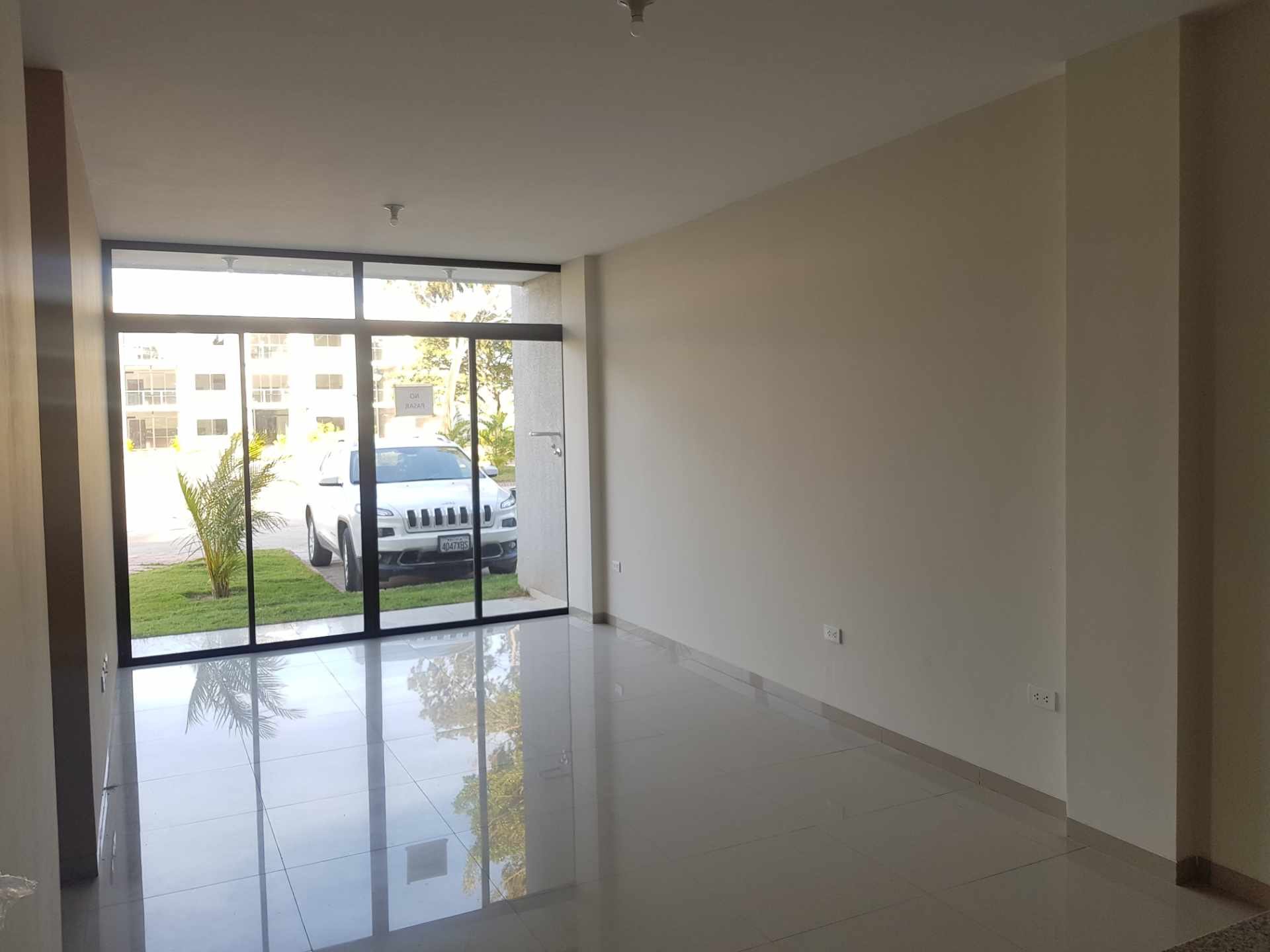 Departamento en AlquilerA MEDIA CUADRA DE LA UNIVERSIDAD CATÓLICA - ZONA NORTE Foto 4