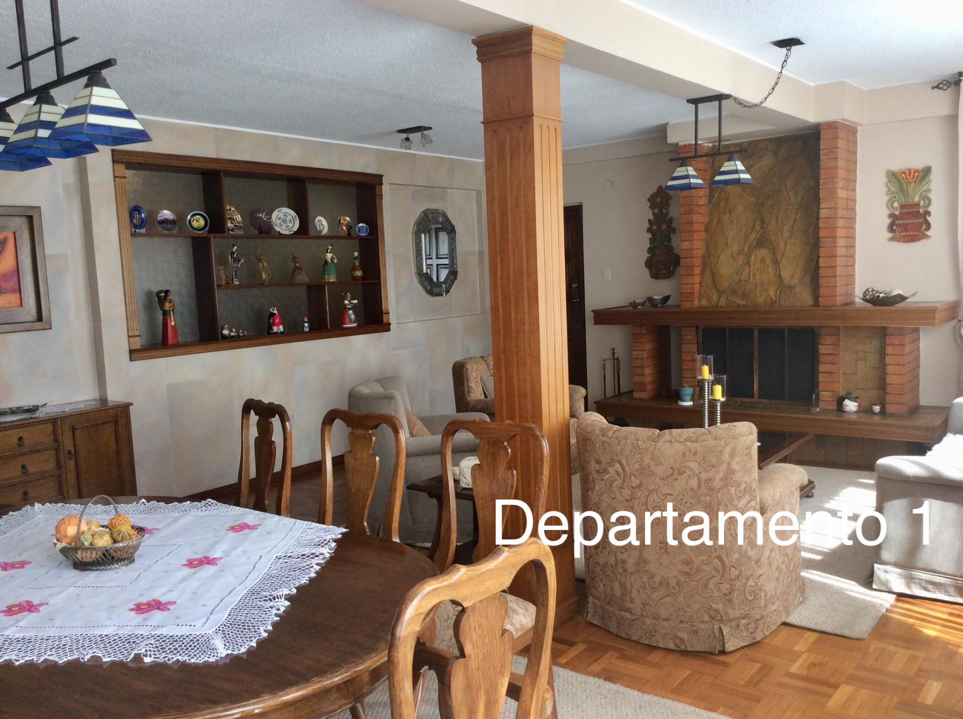 Casa en Sopocachi en La Paz 4 dormitorios 2 baños 2 parqueos Foto 1