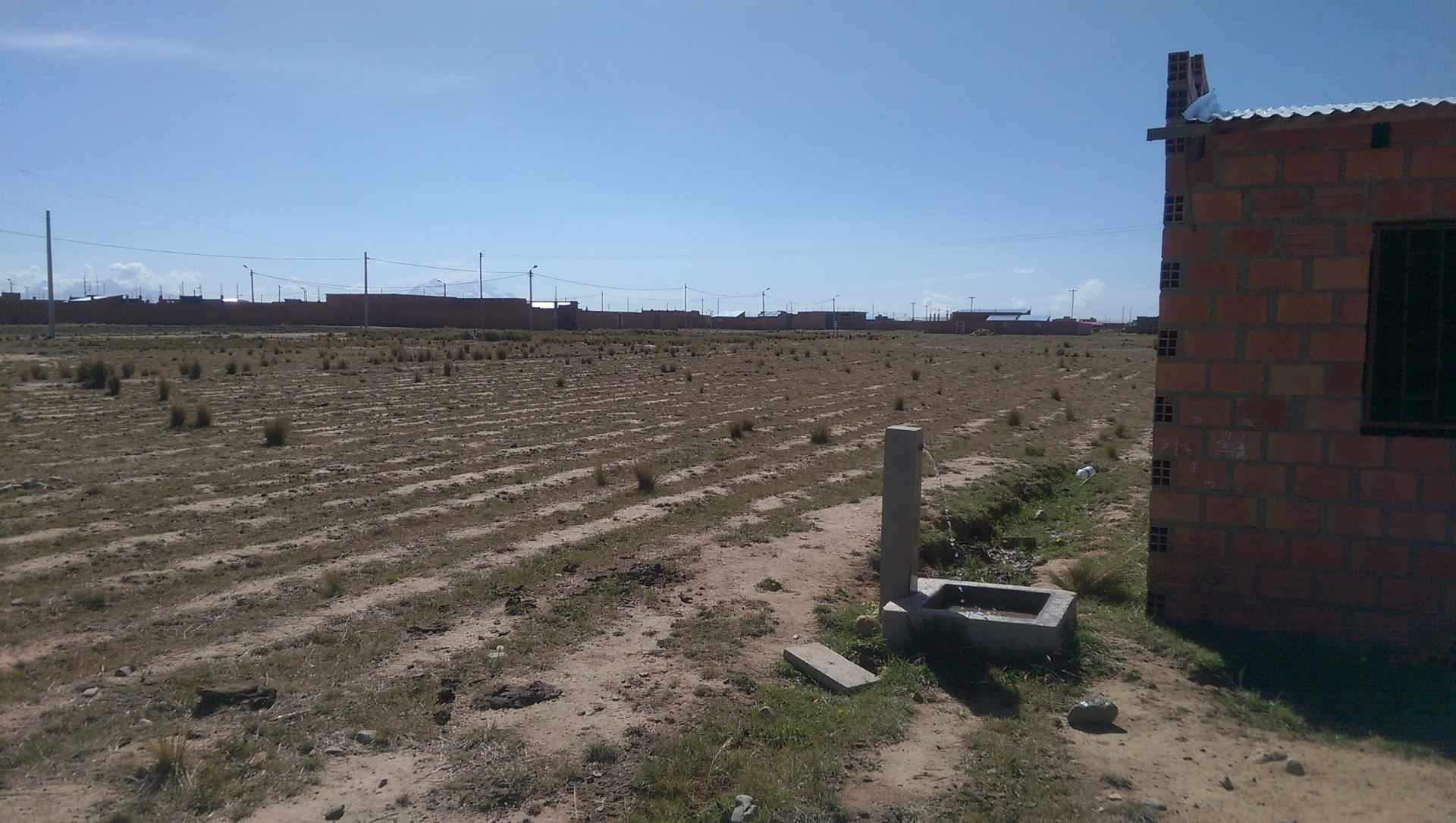 Terreno Ciudad de El Alto zona Puchocollo Foto 2
