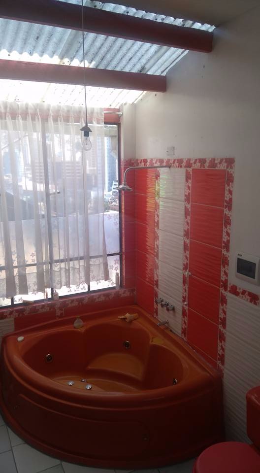 Departamento en Miraflores en La Paz 3 dormitorios 3 baños  Foto 9