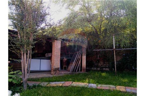 Casa en Aranjuez en Tarija 11 dormitorios 2 baños 1 parqueos Foto 12