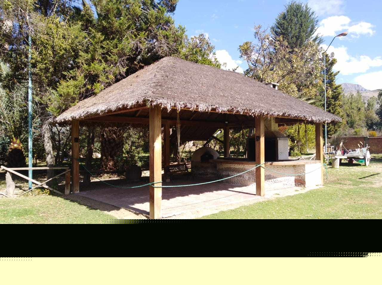 Terreno en VentaMECAPACA (Lado del Hotel D&M) Foto 3