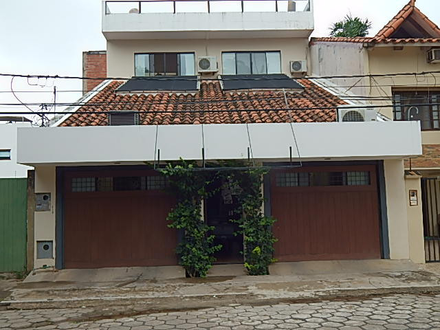 Casa en AnticréticoCalle cayu, entre Beni y Alemana  Foto 1