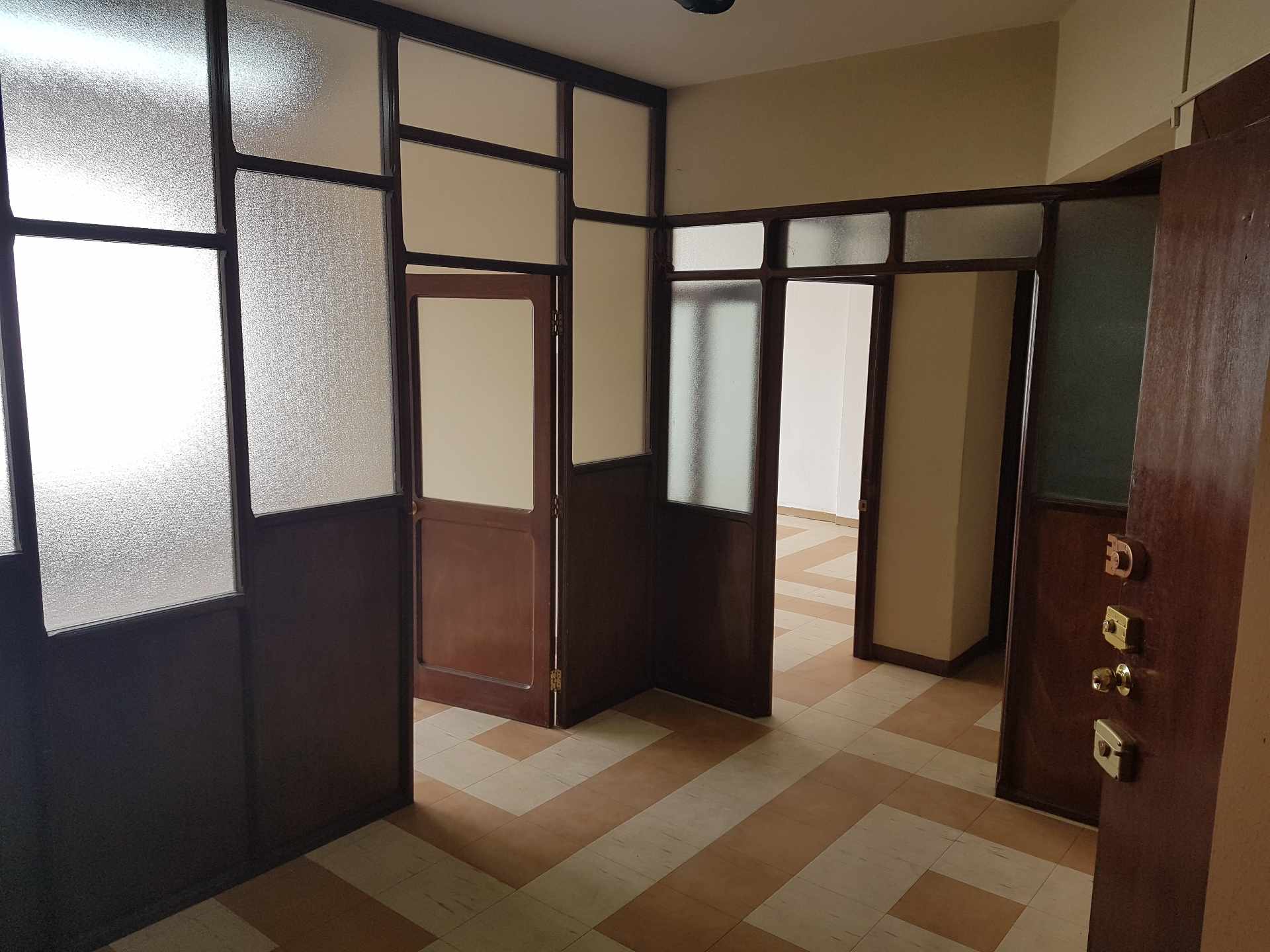 Oficina en AnticréticoAv. Mariscal Sta. Cruz Nº 1285 Edificio Bolivar  pIso 3 of. 302 Foto 8