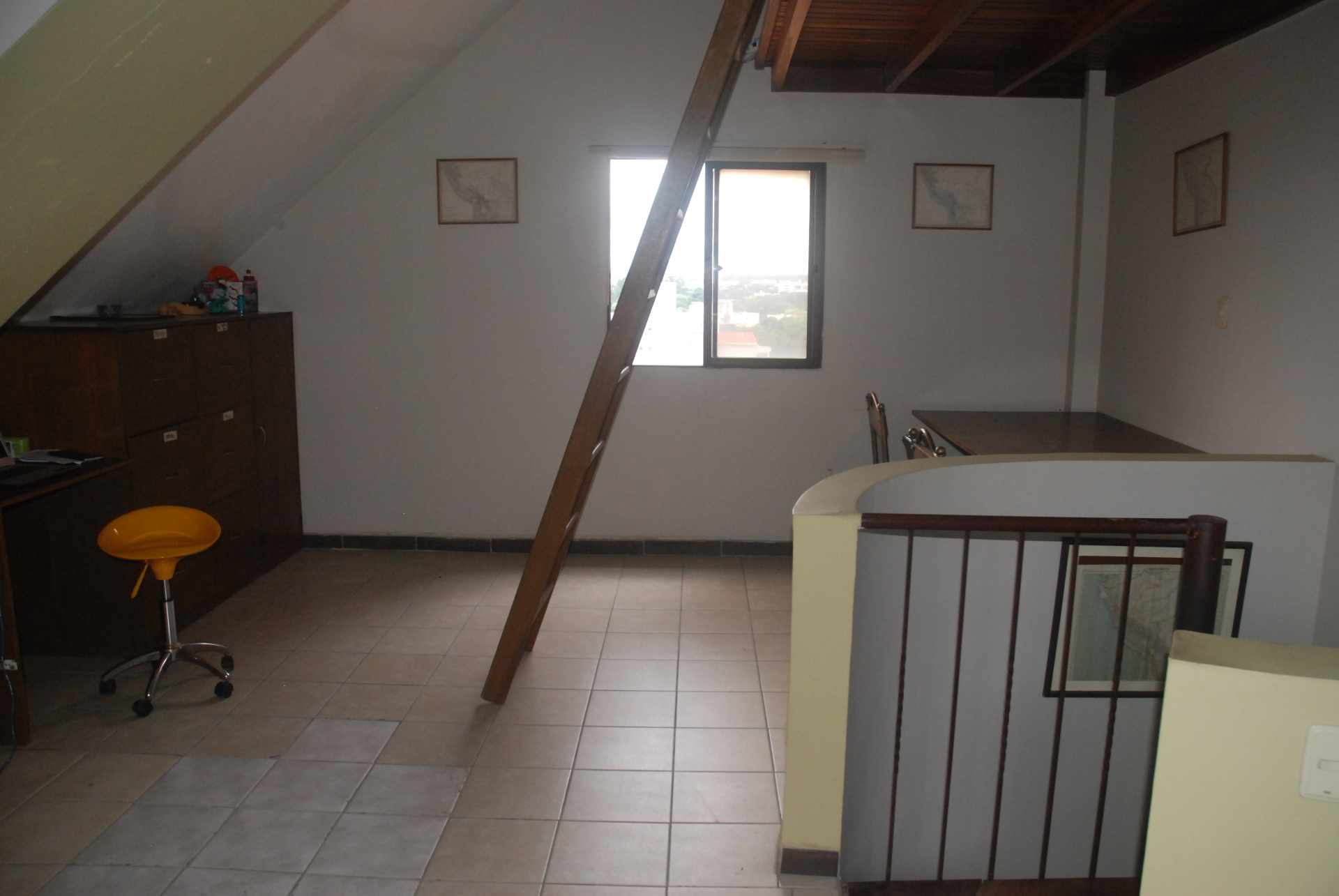 Departamento en VentaCalle Libertad cerca calle Andres Ibañez 3 dormitorios 5 baños 1 parqueos Foto 9