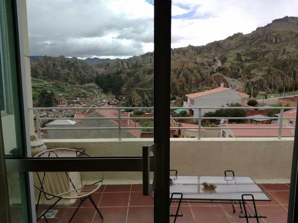 Departamento en Achumani en La Paz 4 dormitorios 4 baños 2 parqueos Foto 6