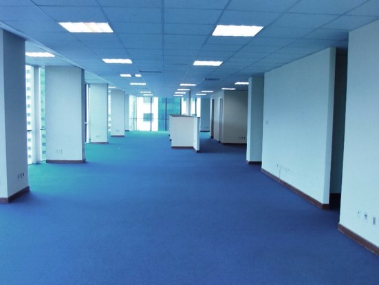 Oficina Edificio Torre Azul, Av. 20 de octubre y Campos No. 2665 Foto 1