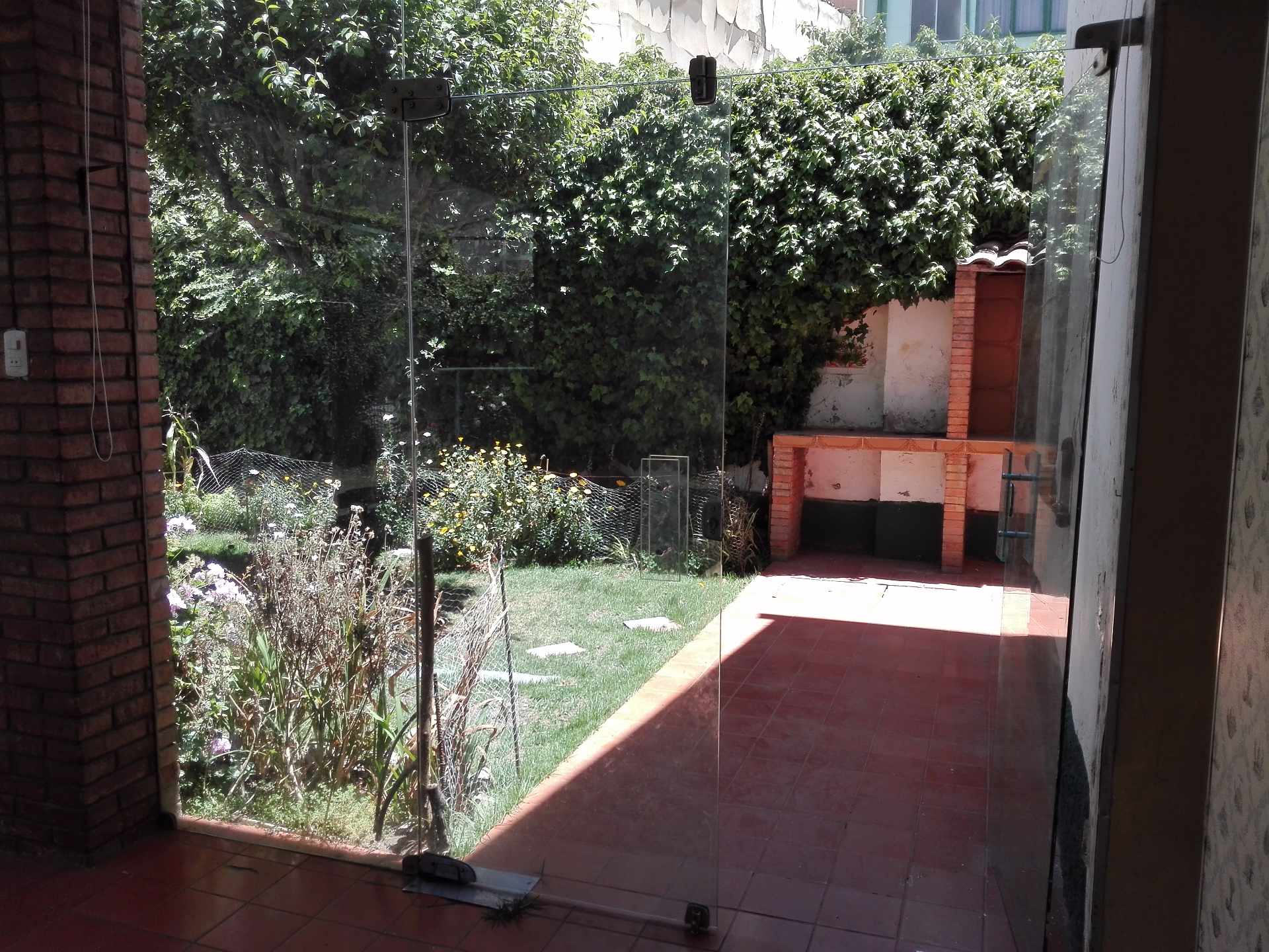 Casa en Sopocachi en La Paz 5 dormitorios 3 baños 2 parqueos Foto 6