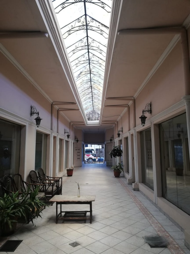 Local comercial en Centro en Santa Cruz de la Sierra    Foto 9