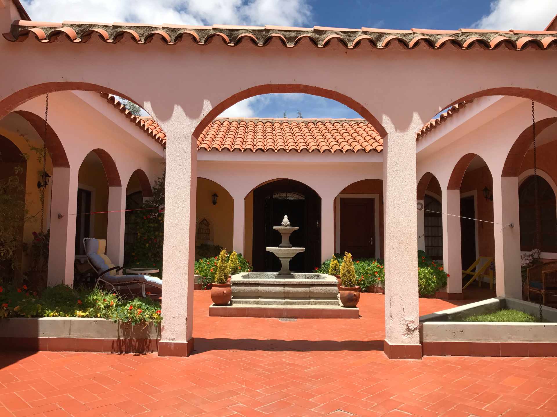 Casa en Achocalla en La Paz 3 dormitorios 5 baños 6 parqueos Foto 16