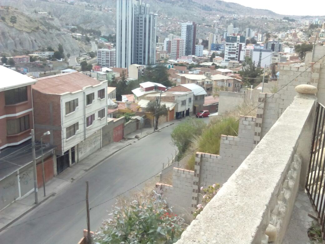 Terreno en Obrajes en La Paz    Foto 5
