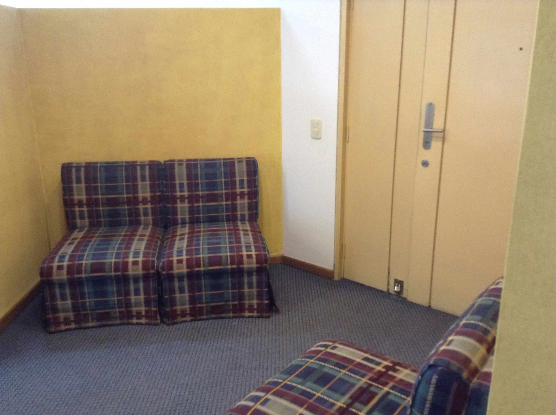 Oficina en Calacoto en La Paz 6 dormitorios 1 baños  Foto 1