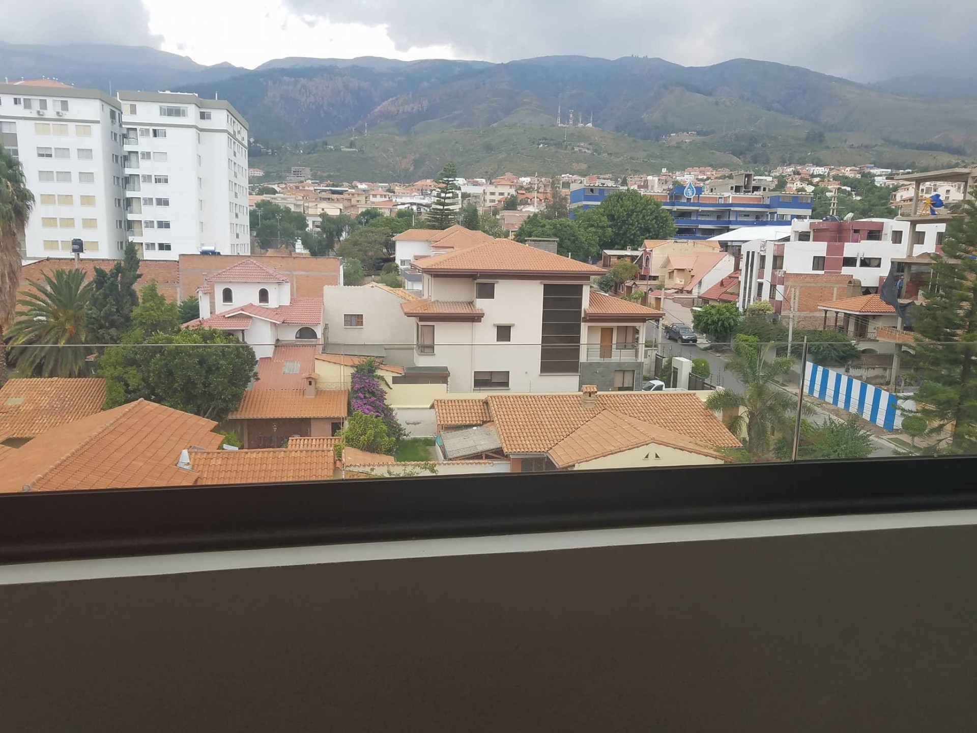 Departamento en Tupuraya en Cochabamba 3 dormitorios 2 baños 2 parqueos Foto 18
