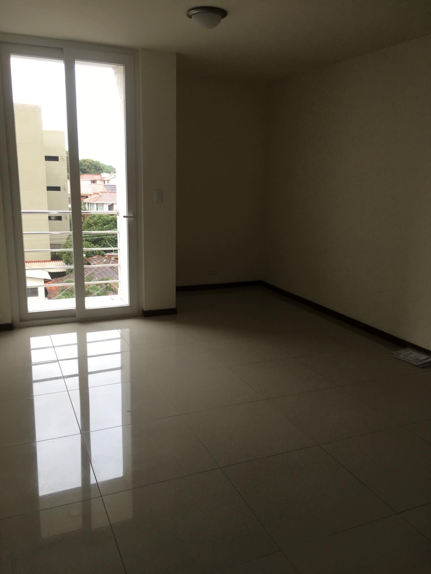 Departamento Edificio macororo 9. Canal isuto frente a la Cabrera Restaurant  Foto 2