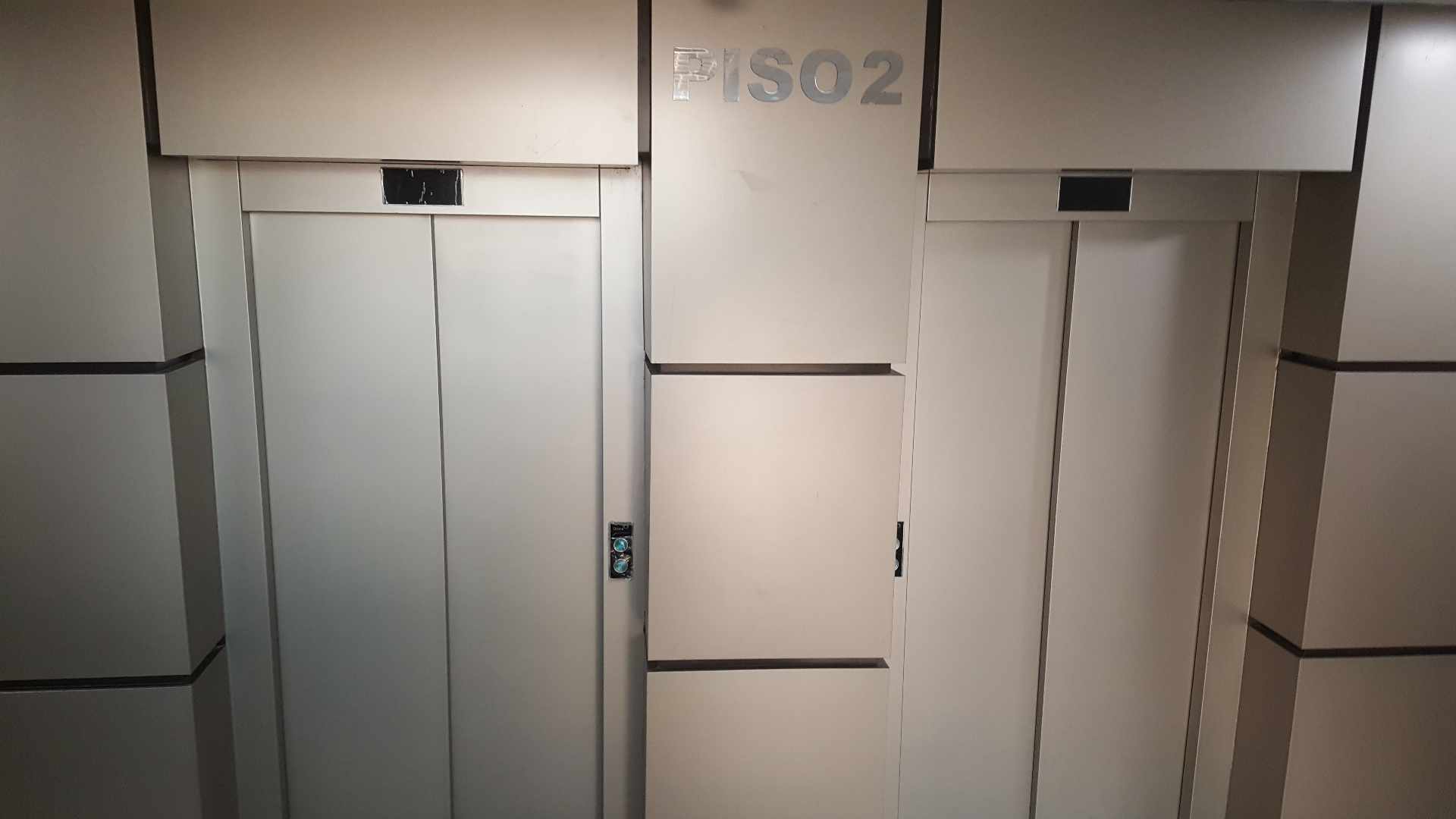 Departamento en VentaUrb. Priv. San Alberto. Bella Vista. Zona Sur. Edif. TABORGA II. 3 dormitorios 4 baños 1 parqueos Foto 16