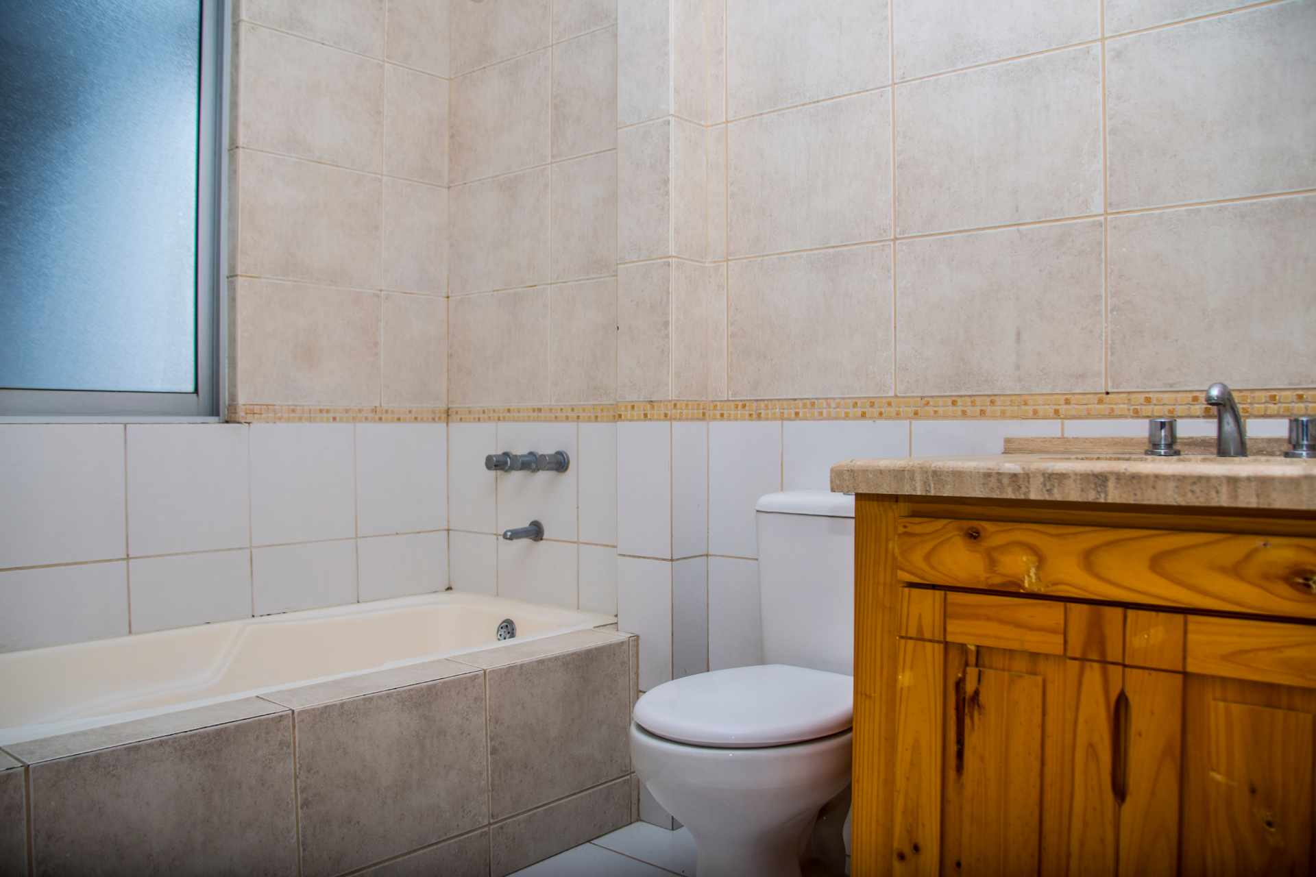 Departamento en Sarco en Cochabamba 4 dormitorios 3 baños 1 parqueos Foto 9